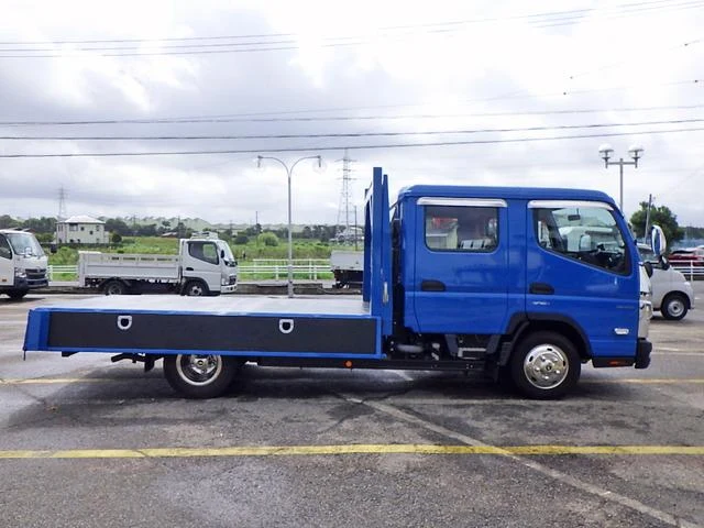 Mitsubishi Fuso CANTER 8