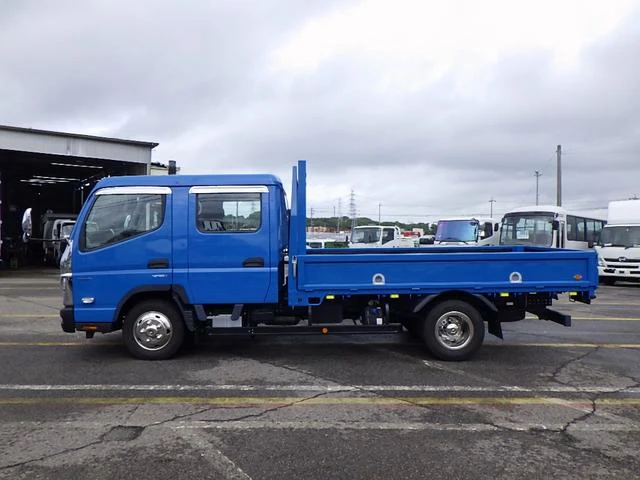 Mitsubishi Fuso CANTER 3