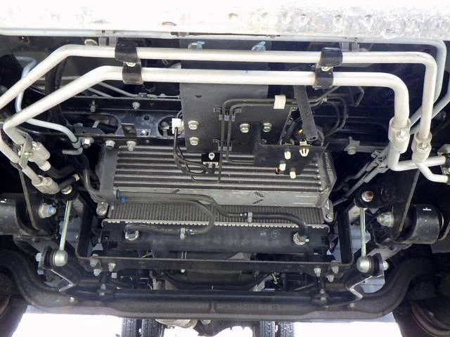 Mitsubishi Fuso CANTER 25
