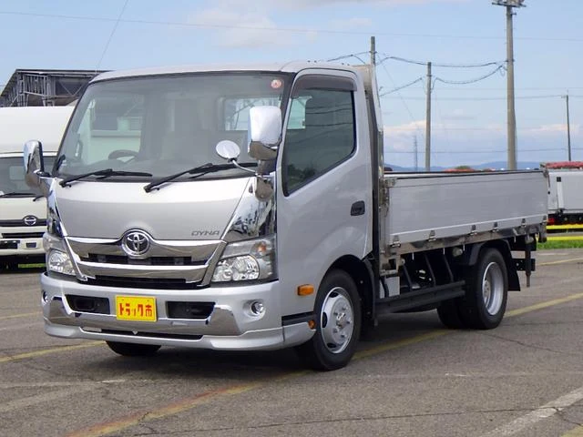 Hino DUTRO 2
