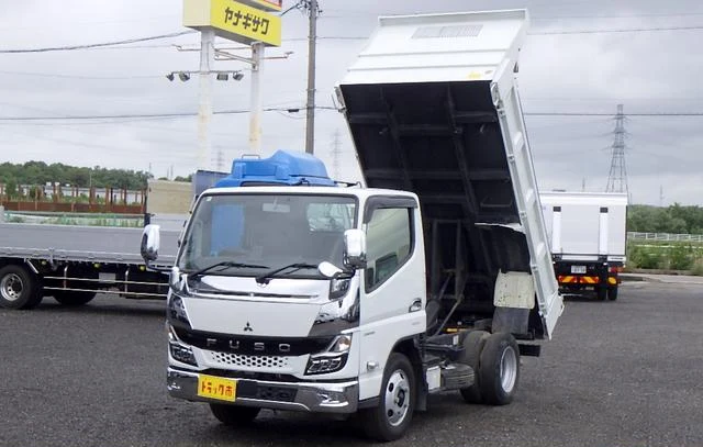 Mitsubishi Fuso CANTER