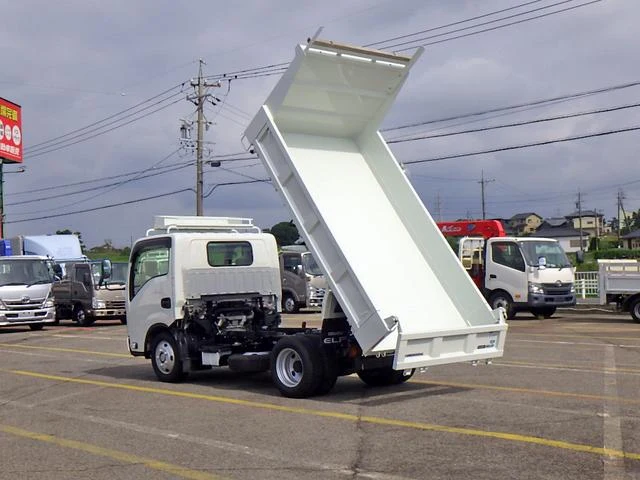 Isuzu ELF 34