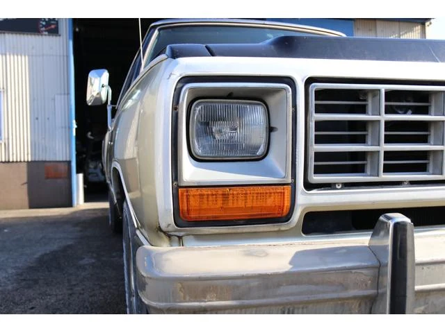 Dodge RAM 44