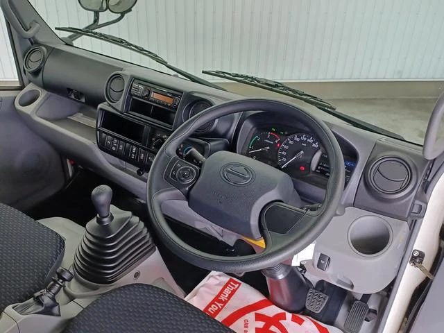 Hino DUTRO 39
