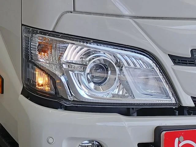 Hino DUTRO 6