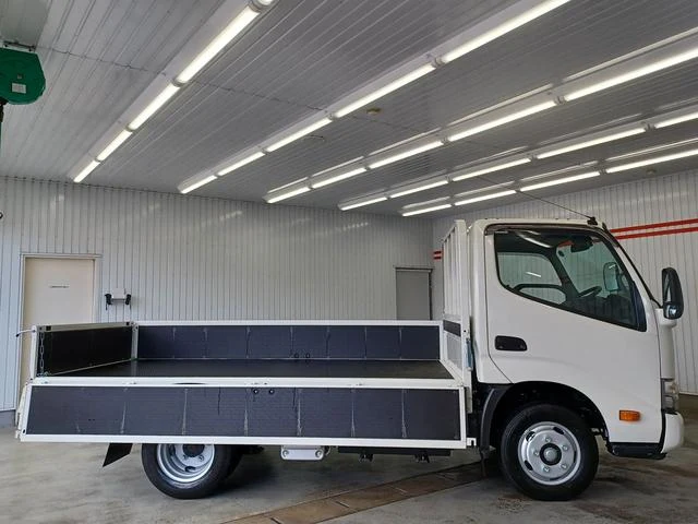 Hino DUTRO 11