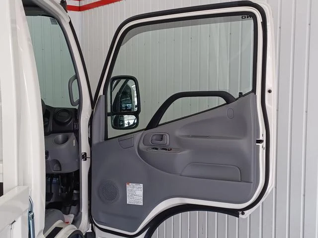 Hino DUTRO 64
