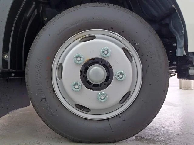 Hino DUTRO 29