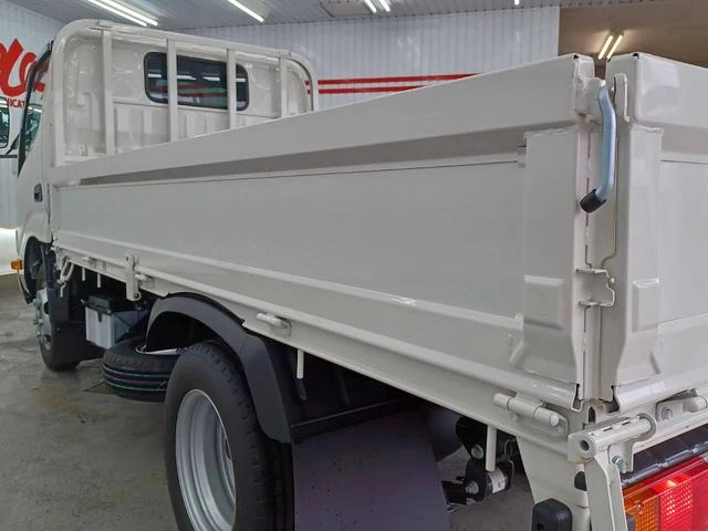 Hino DUTRO 22