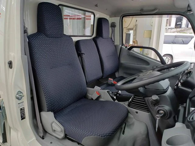 Hino DUTRO 60