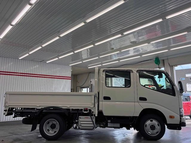 Hino DUTRO 24