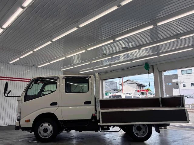Hino DUTRO 27