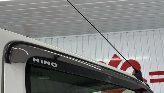 Hino DUTRO 23