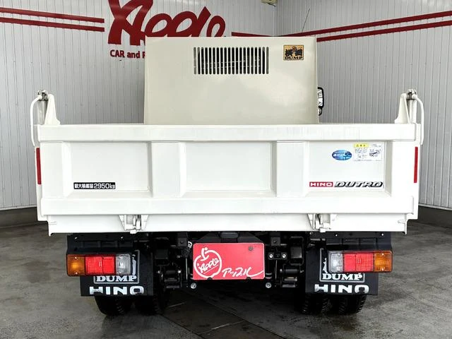 Hino DUTRO 13