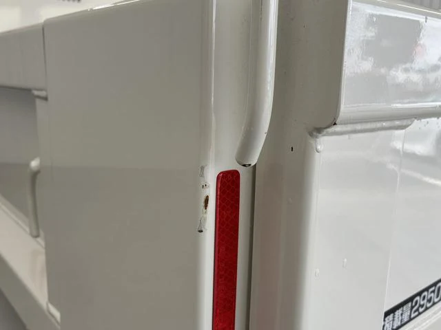 Hino DUTRO 68