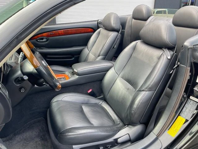 AMERICA LEXUS SC430 25
