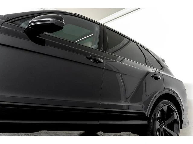 Bentley BENTAYGA 11