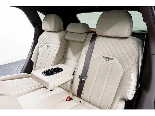 Bentley BENTAYGA 37