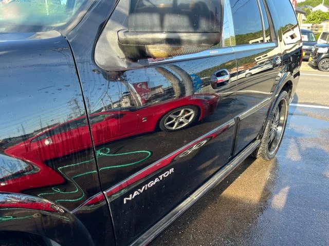 Lincoln NAVIGATOR 26