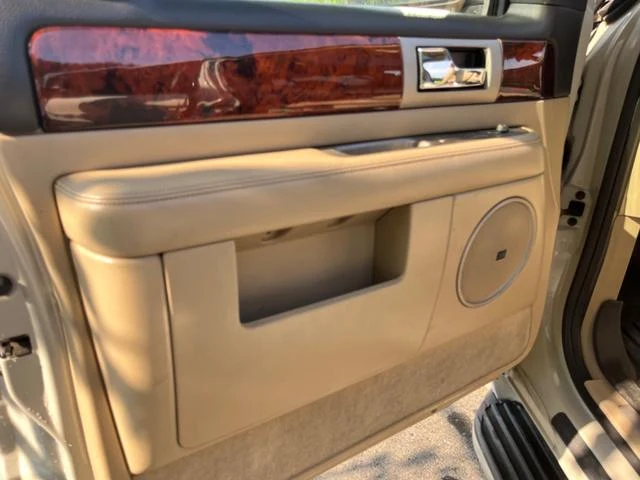 Lincoln NAVIGATOR 21