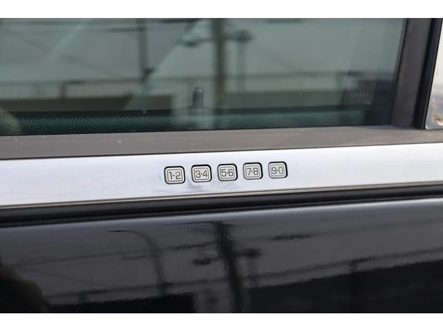 Lincoln NAVIGATOR 43