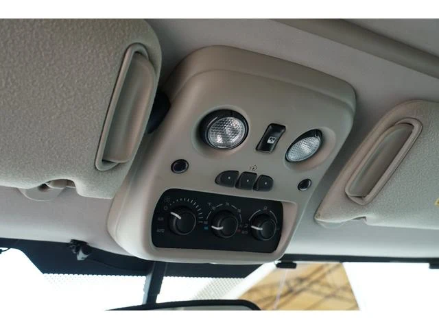 GMC YUKON 29