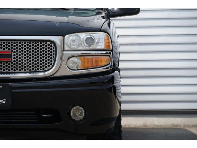 GMC YUKON 49