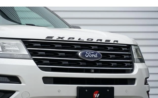 Ford EXPLORER 37