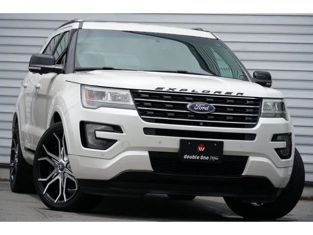 Ford EXPLORER 35