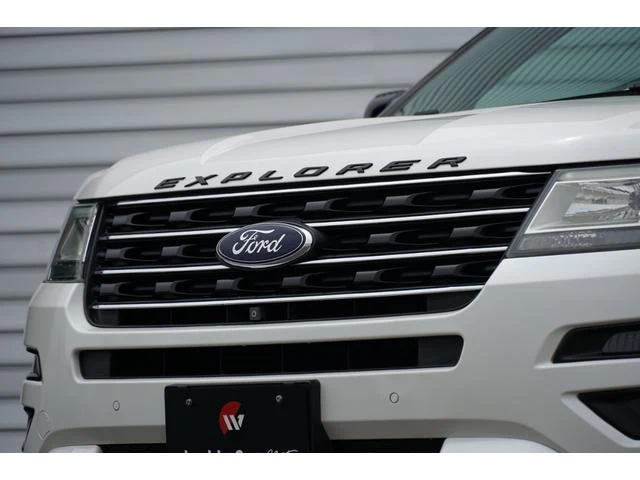 Ford EXPLORER 49