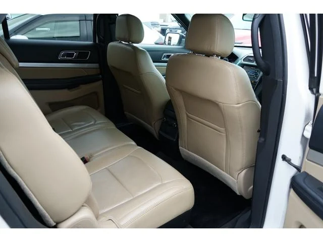 Ford EXPLORER 15