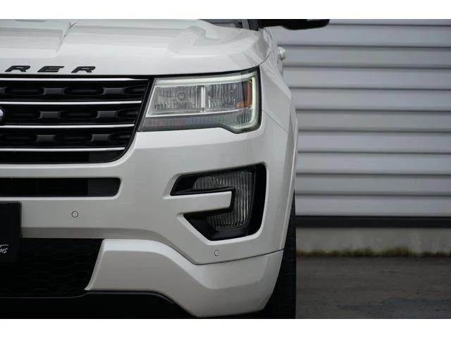 Ford EXPLORER 45