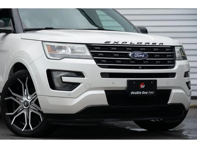 Ford EXPLORER 36