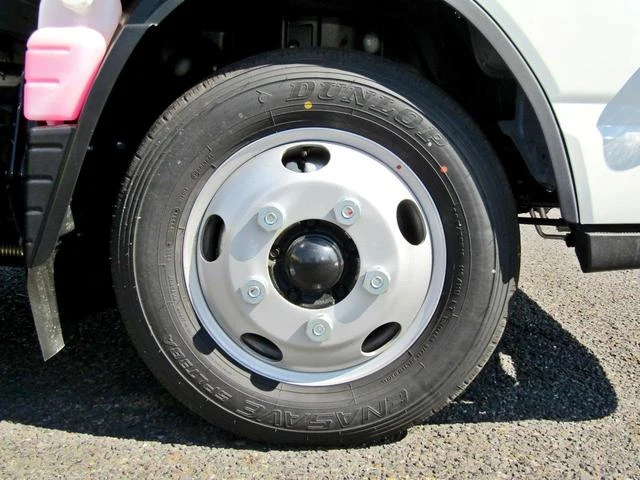 Mitsubishi Fuso CANTER 41