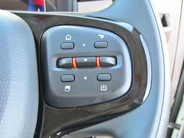 Mitsubishi Fuso CANTER 29