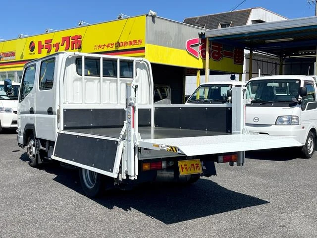 Mitsubishi Fuso CANTER 7