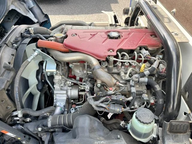 Hino DUTRO 34