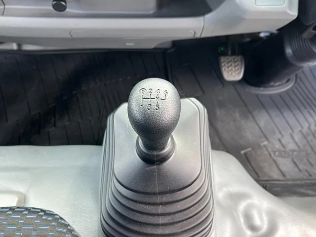 Hino DUTRO 16