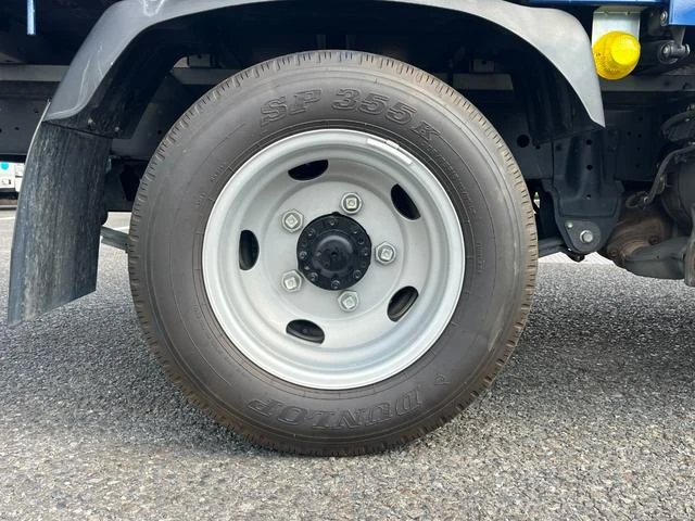 Hino DUTRO 44