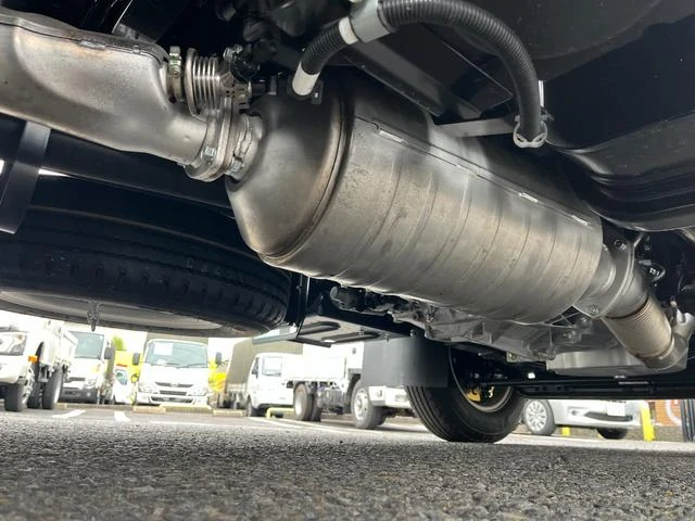 Mitsubishi Fuso CANTER 35