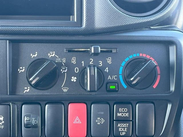Hino DUTRO 20