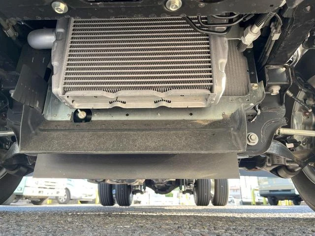 Hino DUTRO 32