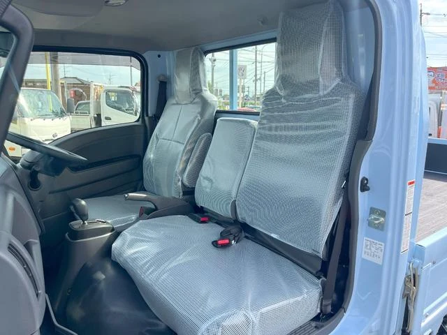Isuzu ELF 15