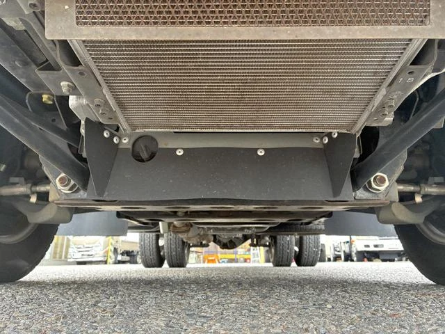 Isuzu ELF 31