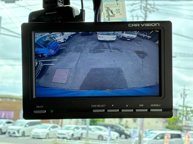 Mitsubishi Fuso CANTER 30