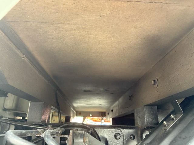 Mitsubishi Fuso CANTER 44