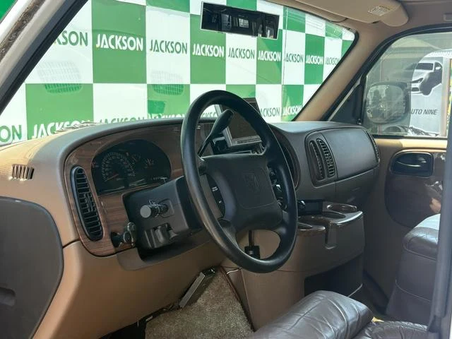 Dodge RAM 15