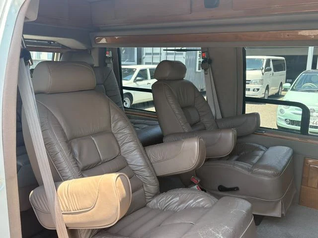 Dodge RAM 18