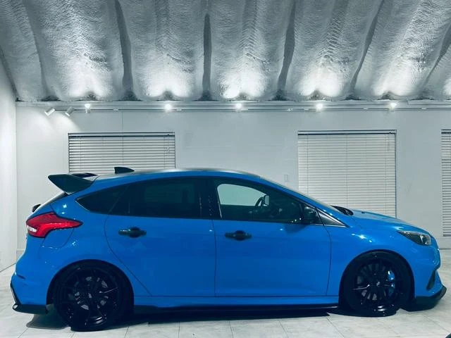 EUROPE FORD FOCUS 51