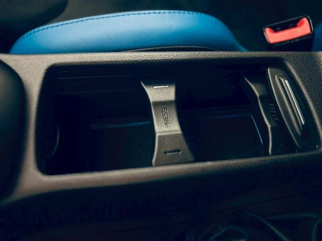 EUROPE FORD FOCUS 33